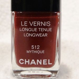 Authentic CHANEL Nail Color, Mythique#512